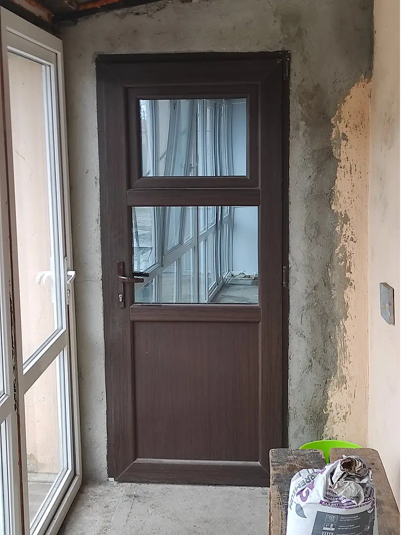 Двери ПВХ с энергосберегающим стеклопакетом